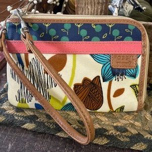 Fossil Key-Per City Floral Zip Around Wristlet